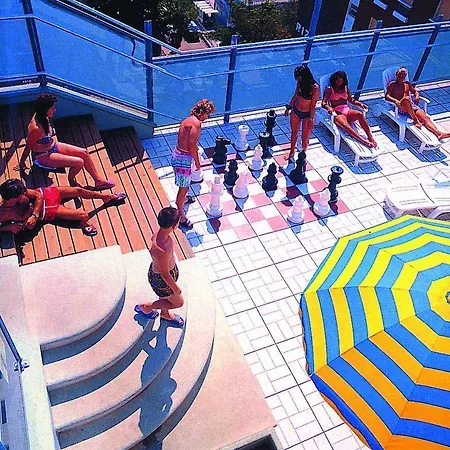 Club House קאטוליקה