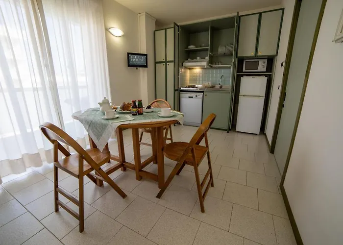 Club House Apart-hotel 4*