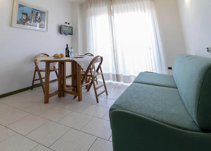 Club House Apart-hotel 4*