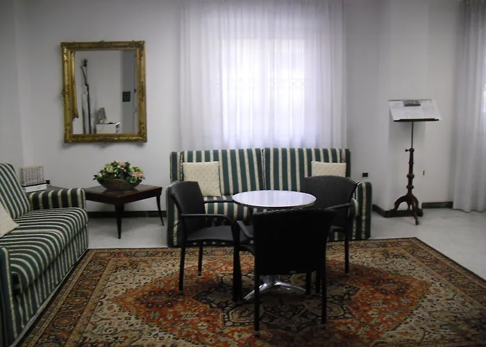 Apart-hotel Club House Cattolica