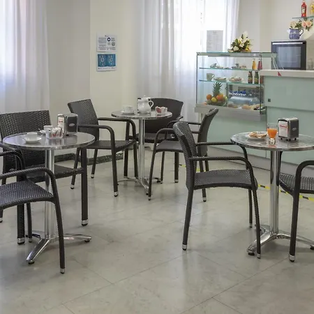 Club House Hotel apartamentowy Cattolica