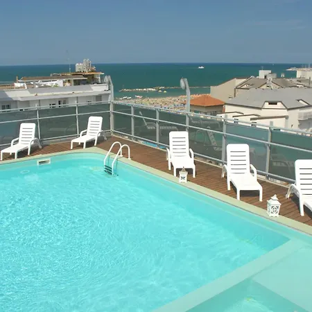 Hotel apartamentowy Club House