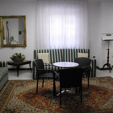 Hotel apartamentowy Club House Cattolica