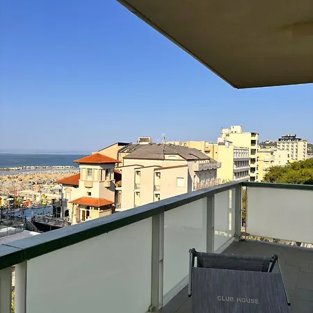 Aparthotel Club House Cattolica