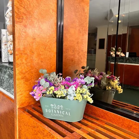 Club House Aparthotel