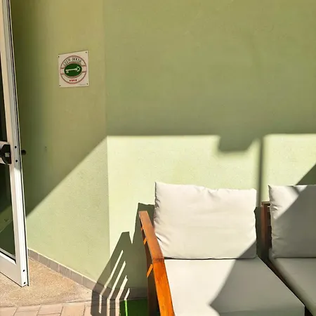 Club House Aparthotel