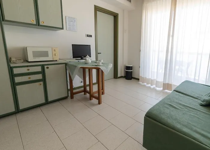 Club House 4* Cattolica