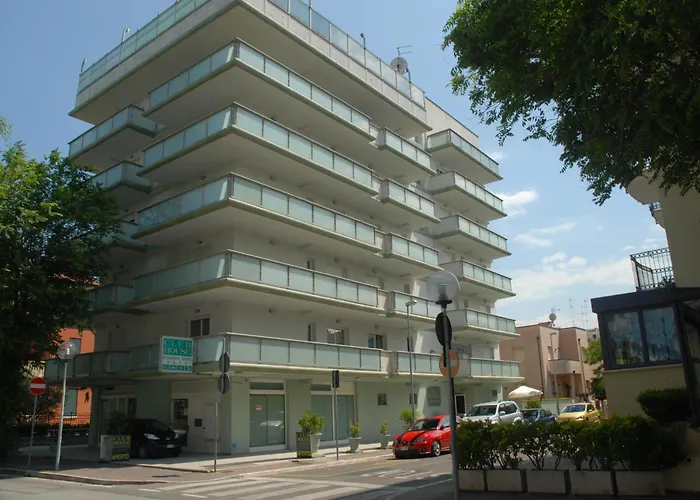 Club House 4* 카톨리카